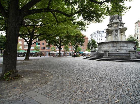 Gaestezimmer Am Hansaplatz Hamburgo Exterior foto